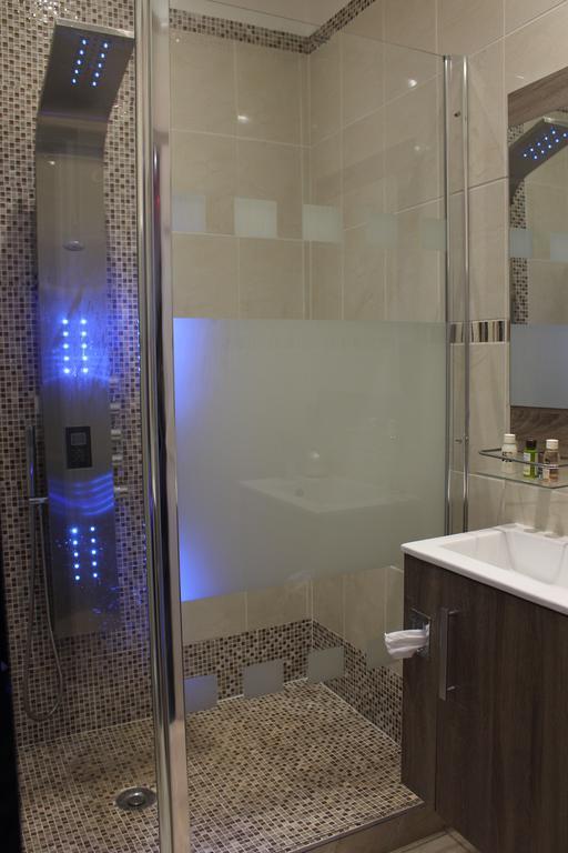 Le Love Spa リヨン 部屋 写真