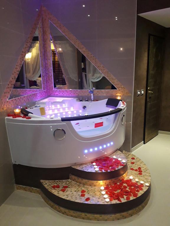 Le Love Spa リヨン エクステリア 写真