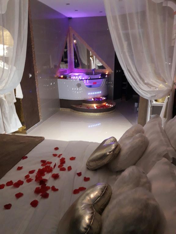 Le Love Spa リヨン エクステリア 写真