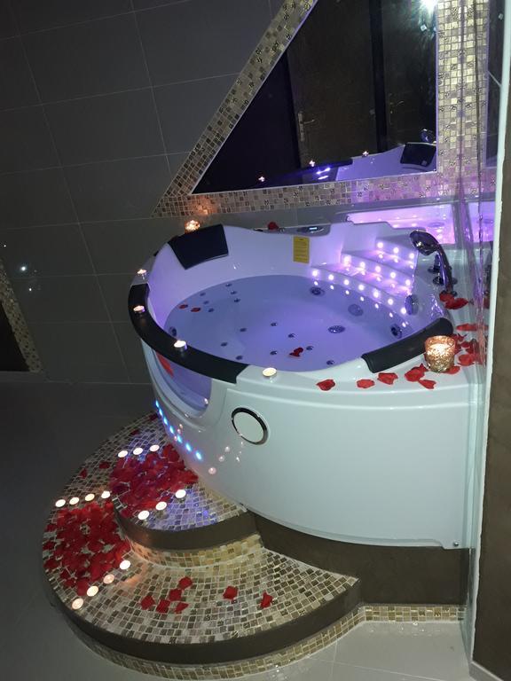 Le Love Spa リヨン エクステリア 写真