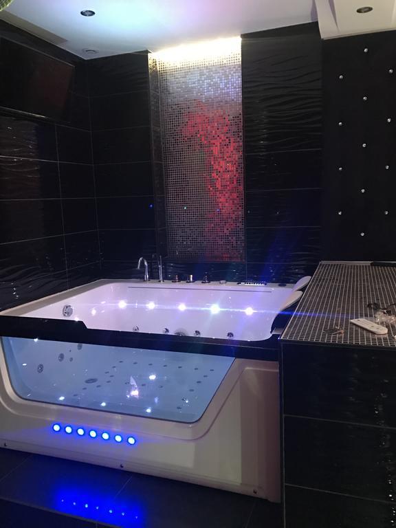 Le Love Spa リヨン エクステリア 写真